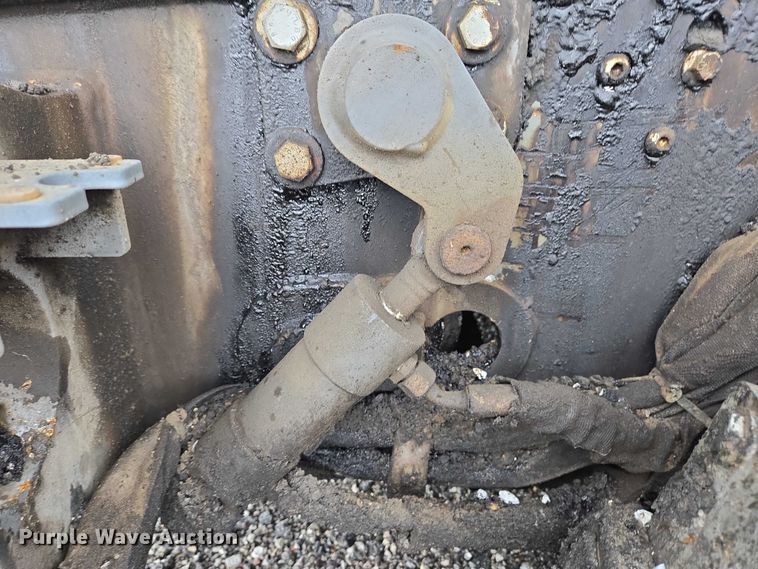 image for item YA0630 2022 Vogele Super 2000-3i paver