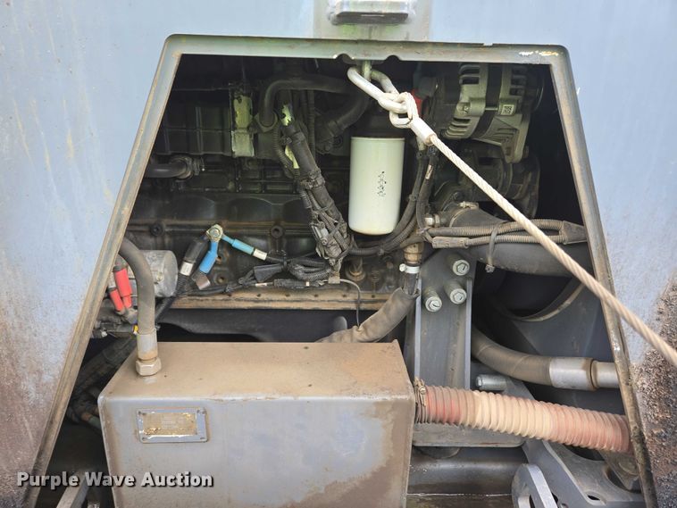 image for item YA0630 2022 Vogele Super 2000-3i paver