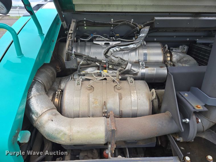 image for item YA0630 2022 Vogele Super 2000-3i paver