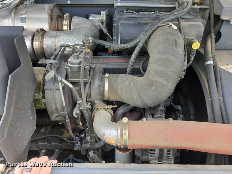 image for item YA0630 2022 Vogele Super 2000-3i paver