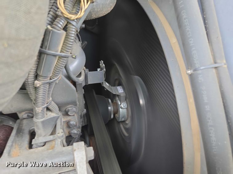 image for item YA0630 2022 Vogele Super 2000-3i paver