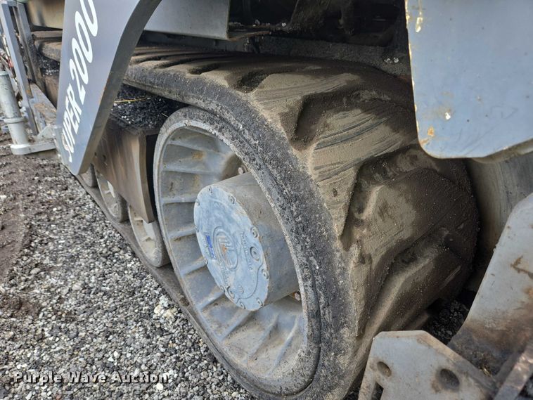 image for item YA0630 2022 Vogele Super 2000-3i paver