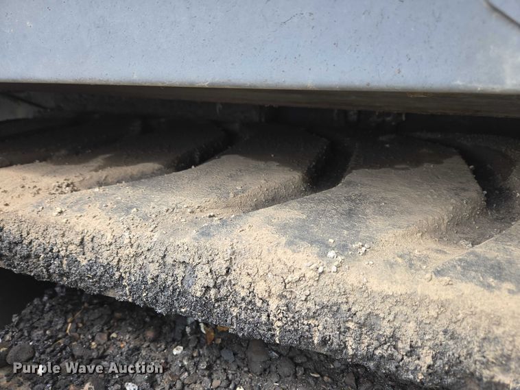 image for item YA0630 2022 Vogele Super 2000-3i paver