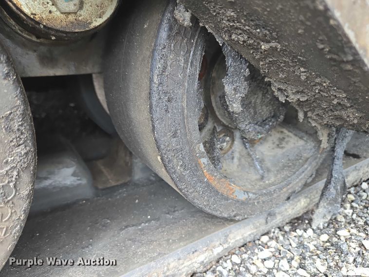 image for item YA0630 2022 Vogele Super 2000-3i paver