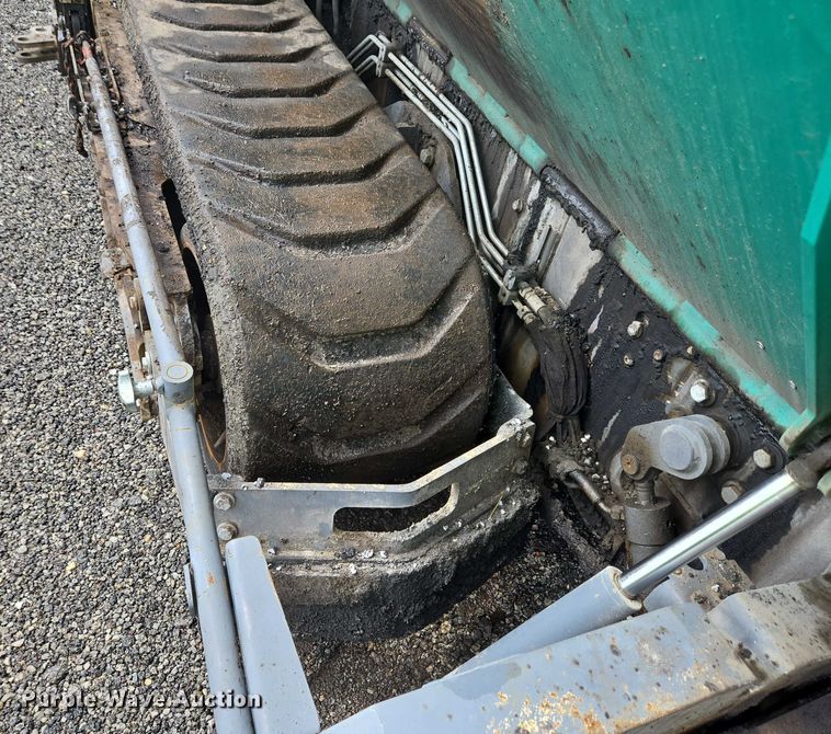 image for item YA0630 2022 Vogele Super 2000-3i paver