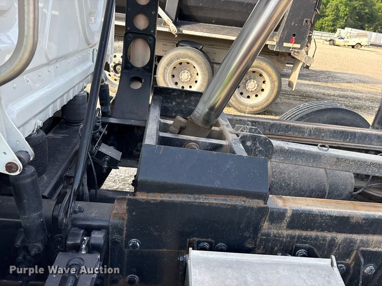 image for item YA0649 2012 Freightliner Cascadia 125 dump truck