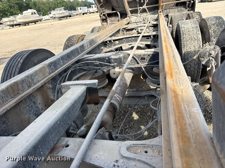 image for item YA0649 2012 Freightliner Cascadia 125 dump truck