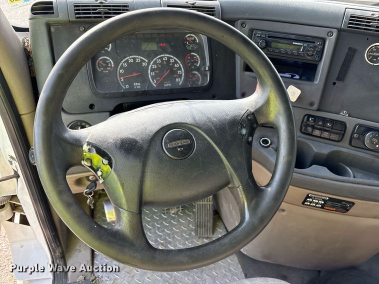 image for item YA0649 2012 Freightliner Cascadia 125 dump truck