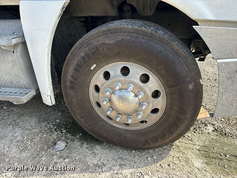 image for item YA0649 2012 Freightliner Cascadia 125 dump truck