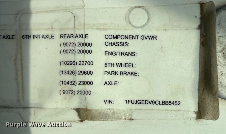 image for item YA0649 2012 Freightliner Cascadia 125 dump truck