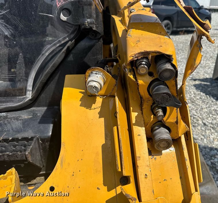 image for item YA0682 2019 Caterpillar 299D2 XHP tracked skid steer loader