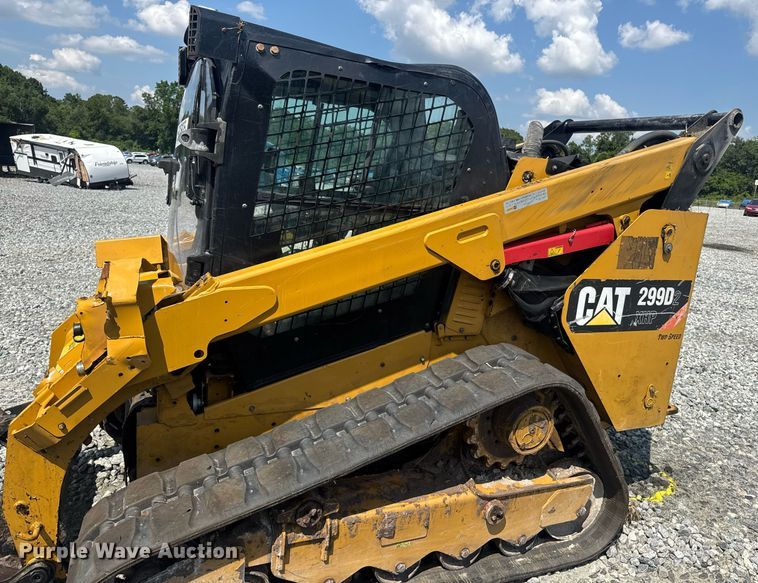 image for item YA0682 2019 Caterpillar 299D2 XHP tracked skid steer loader