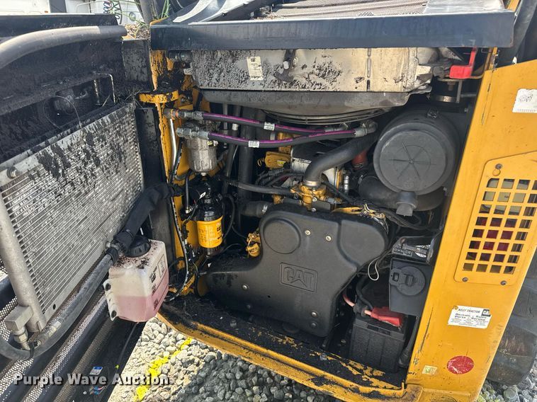 image for item YA0682 2019 Caterpillar 299D2 XHP tracked skid steer loader