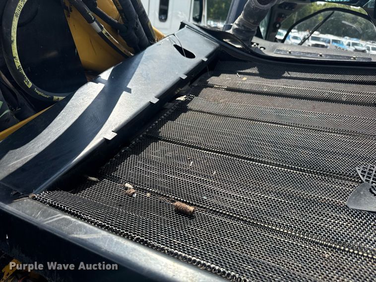 image for item YA0682 2019 Caterpillar 299D2 XHP tracked skid steer loader