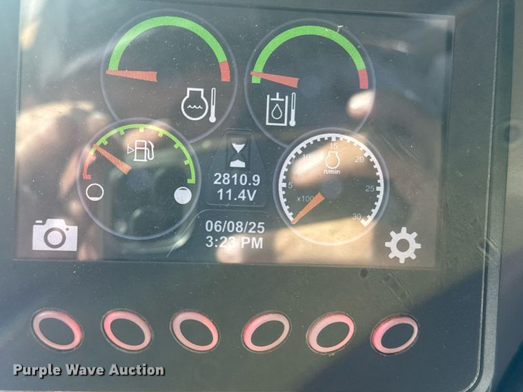 image for item YA0682 2019 Caterpillar 299D2 XHP tracked skid steer loader