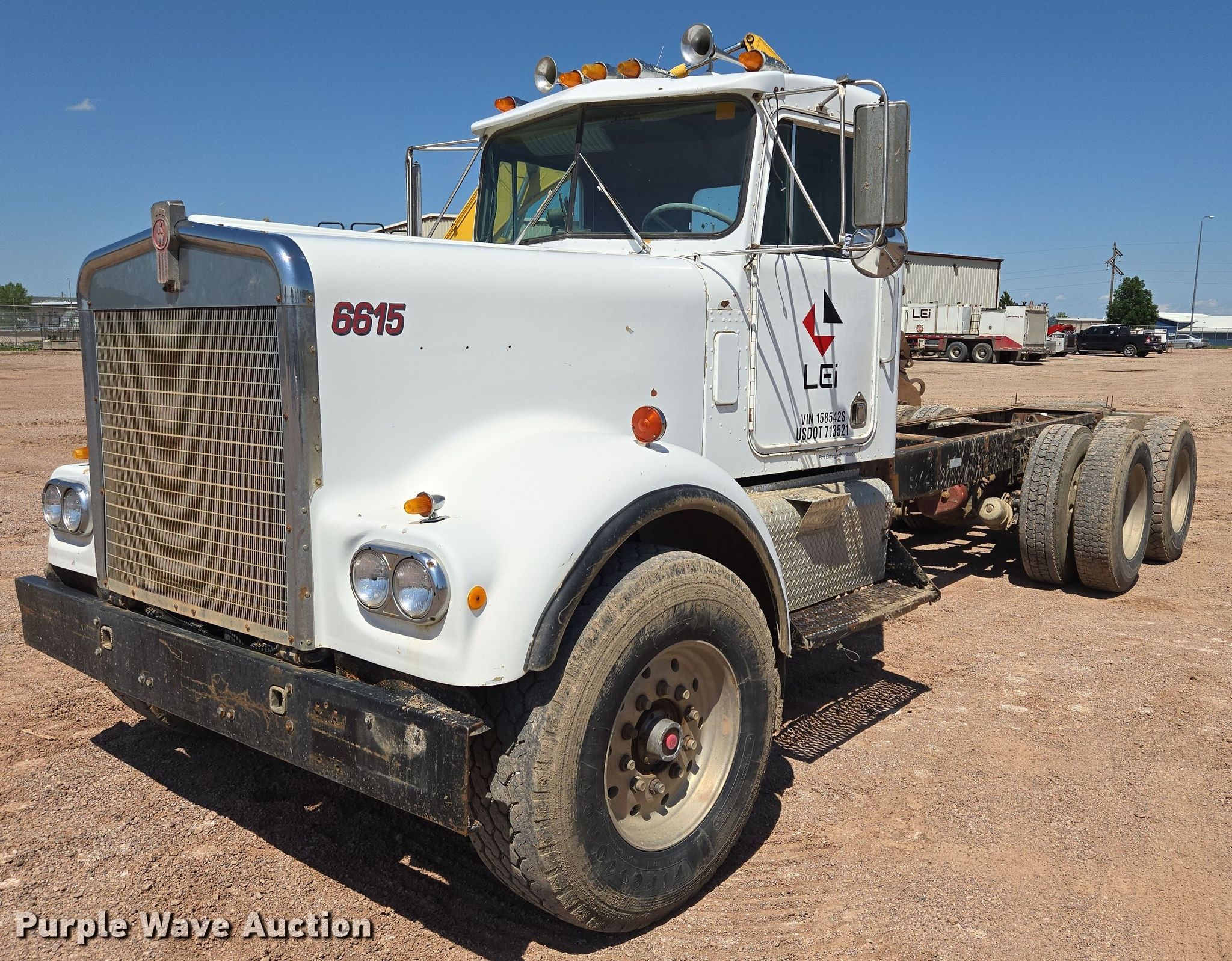 DT7240.JPG