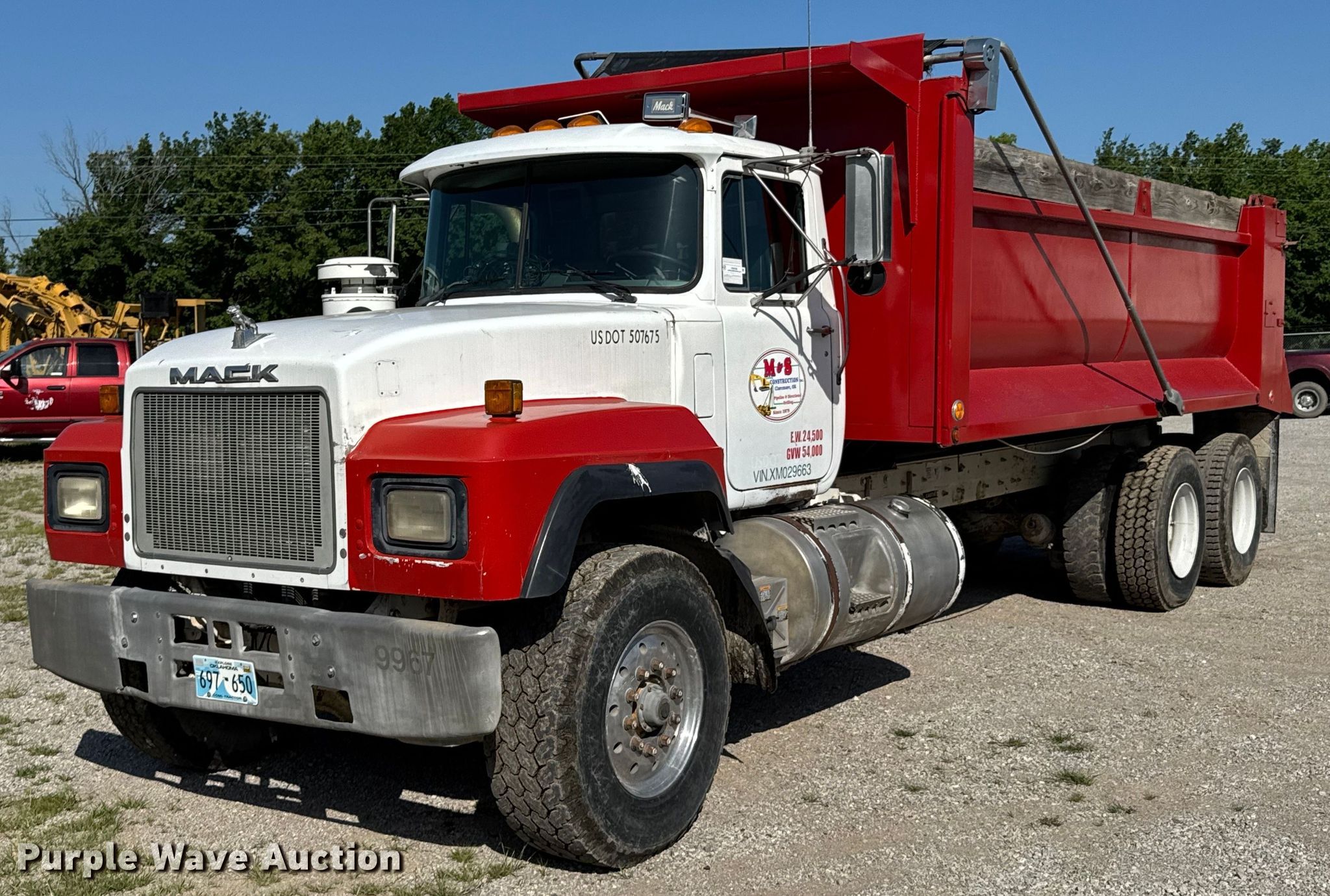 1999 Mack RD690S dump truck in Claremore, OK | Item DU9192