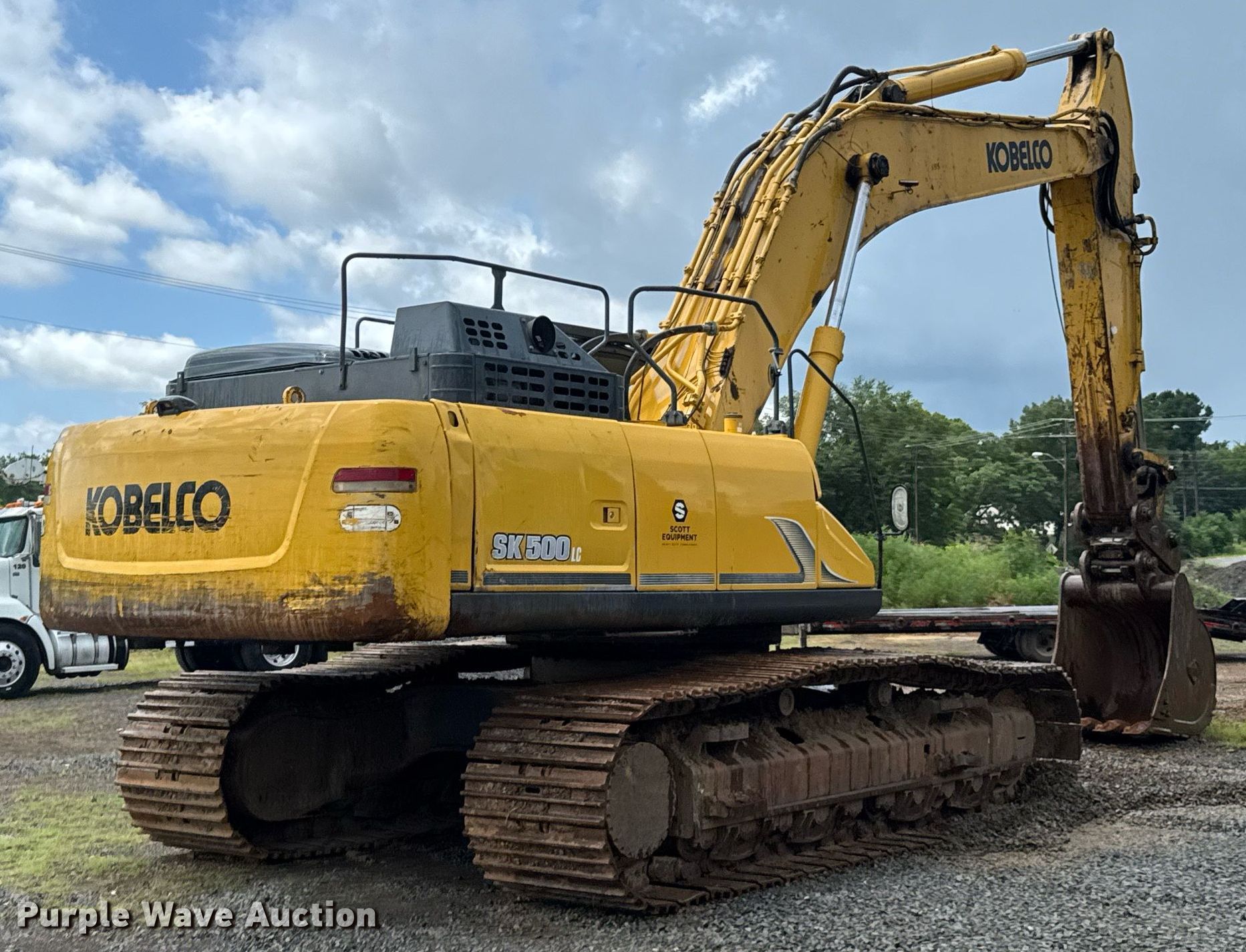 Kobelco SK500LC-9 excavator in Poteau, OK | Item DU9944 sold