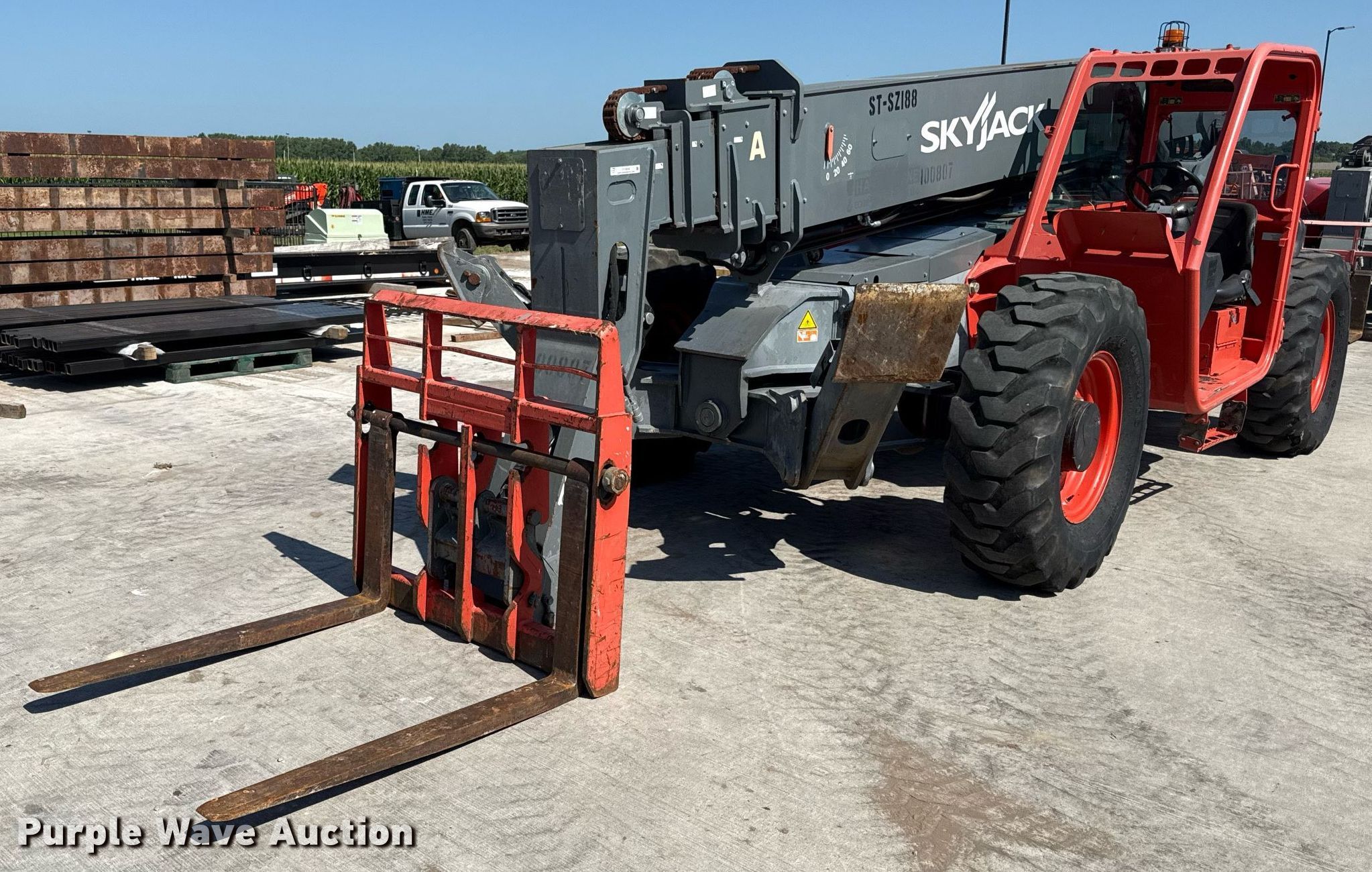 hanson 2018 Skyjack SJ1056TH telehandler in Topeka, KS | Item