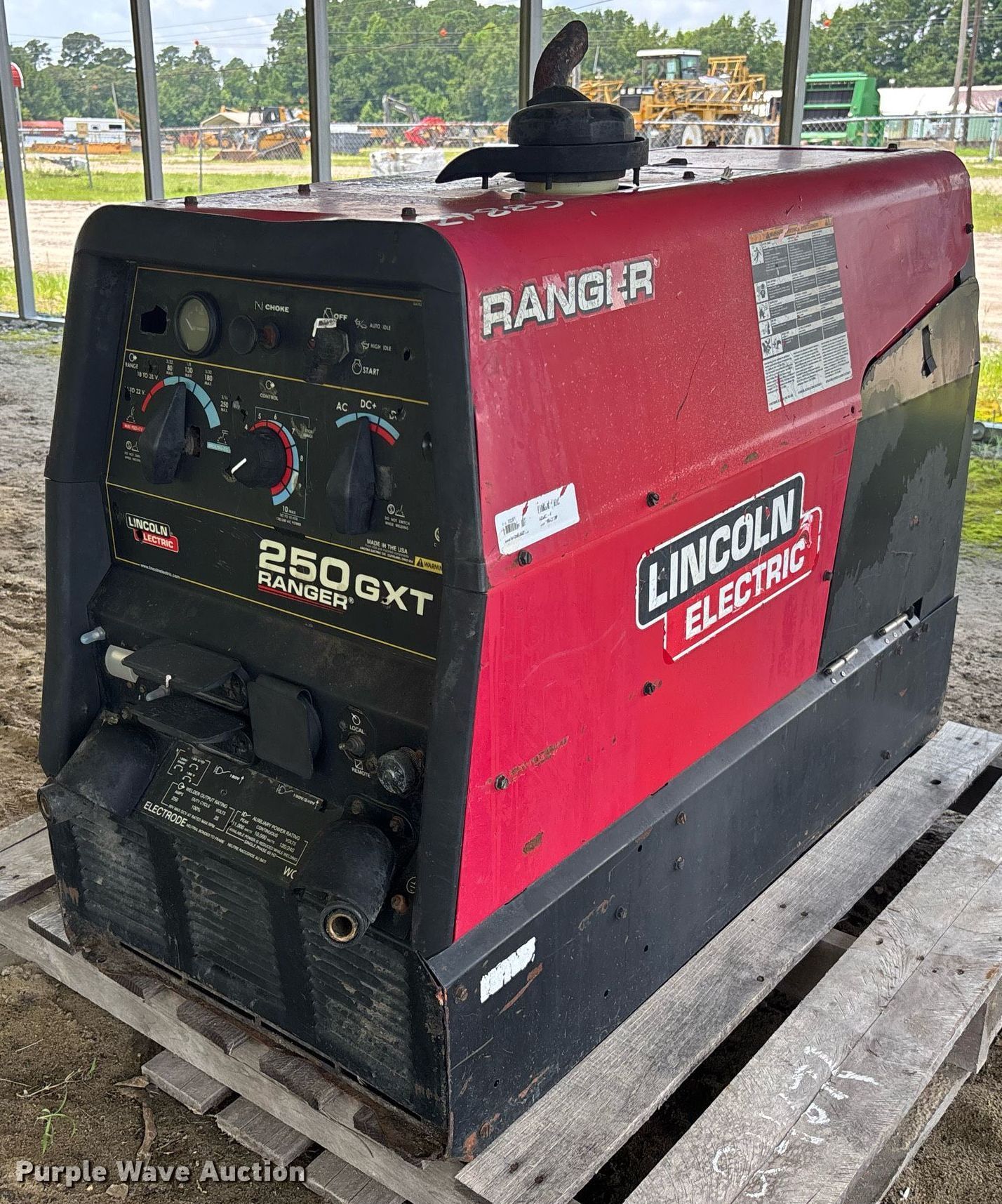 ケンケン Lincoln Electric Ranger 250 GXT welder/generator in Lumberton, NC