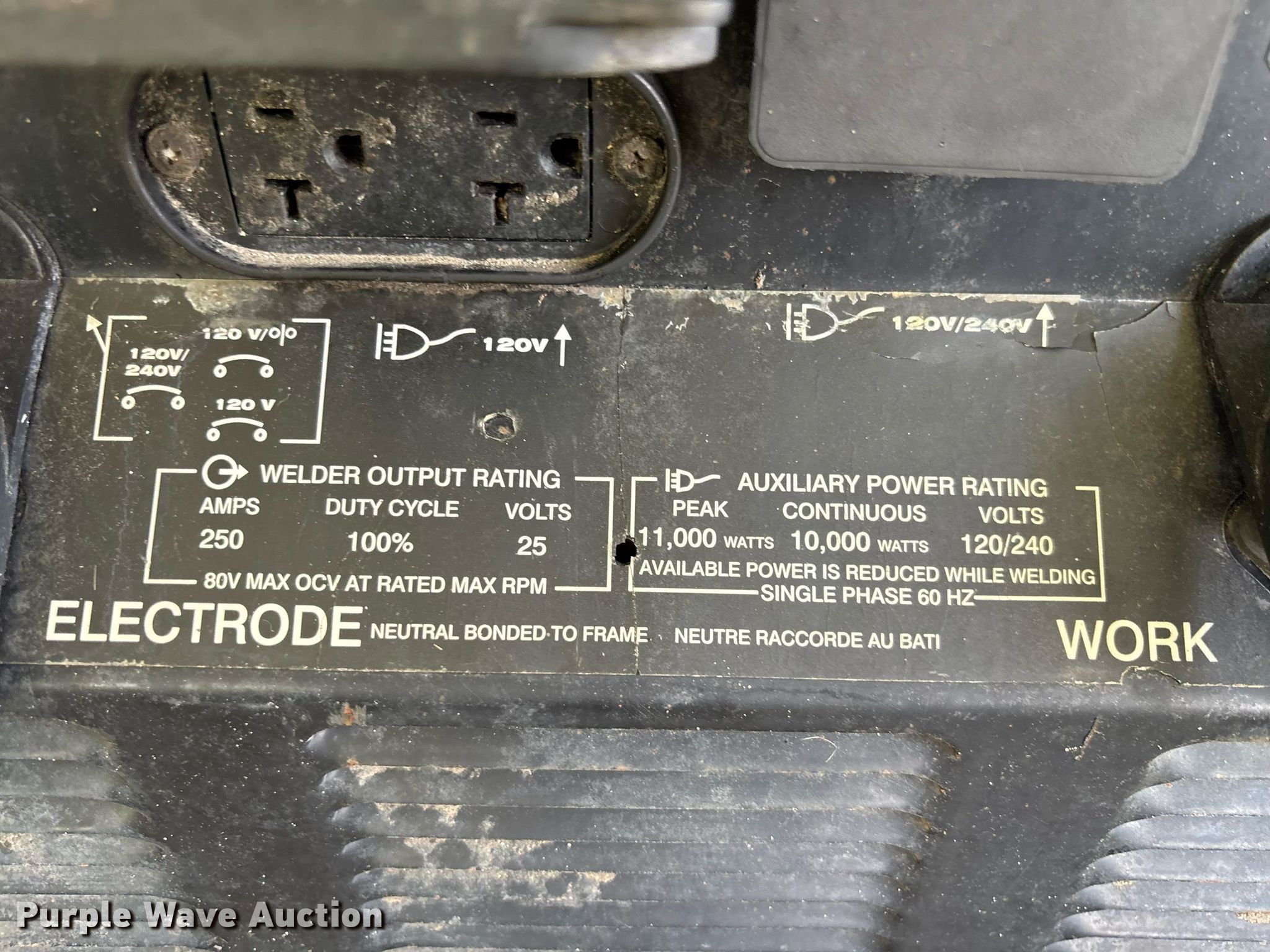 Lincoln Electric Ranger 250 GXT welder/generator in Lumberton, NC