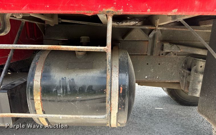 image for item DI9256 1982 International 1954 dump truck