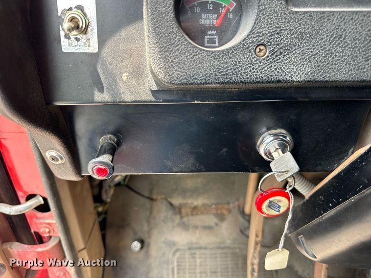 image for item DI9256 1982 International 1954 dump truck