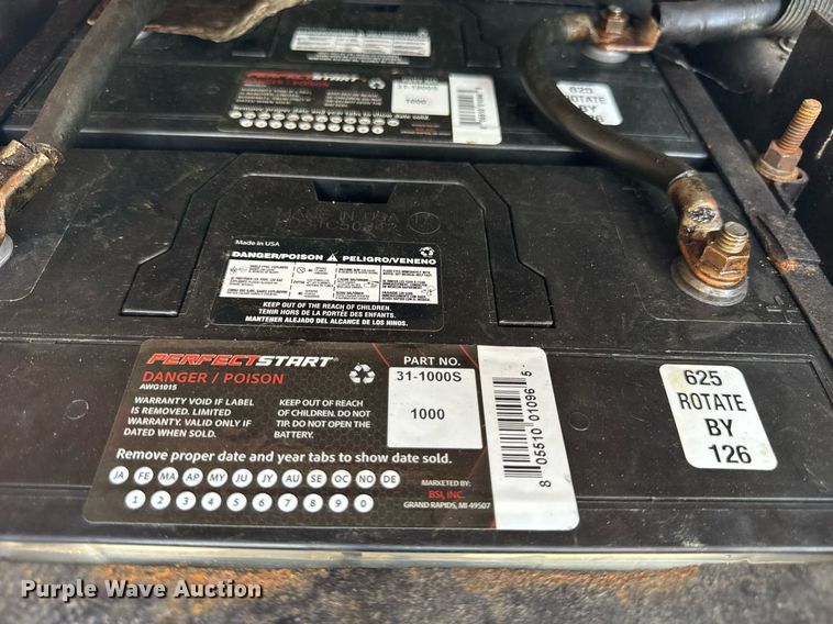 image for item DI9256 1982 International 1954 dump truck