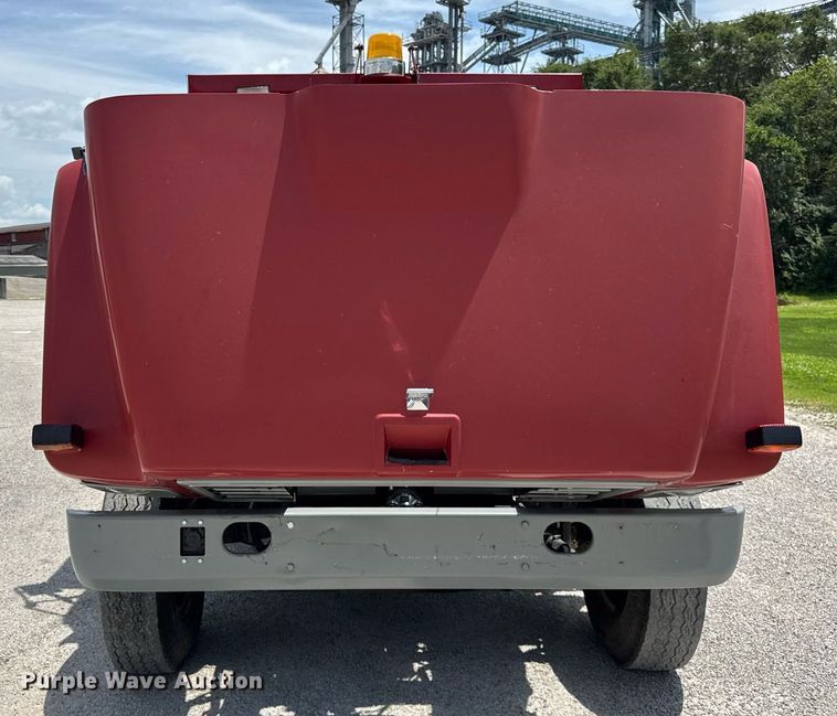 image for item DI9256 1982 International 1954 dump truck