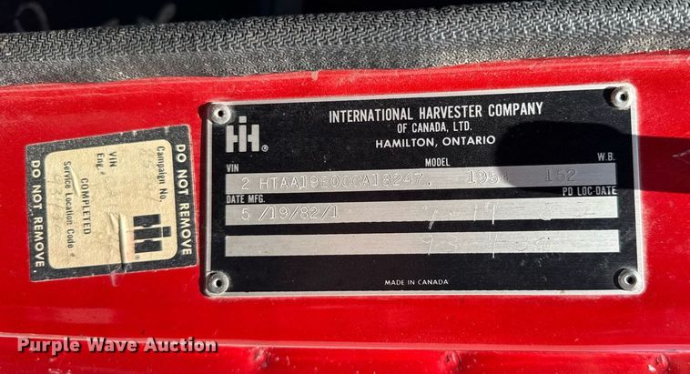 image for item DI9256 1982 International 1954 dump truck