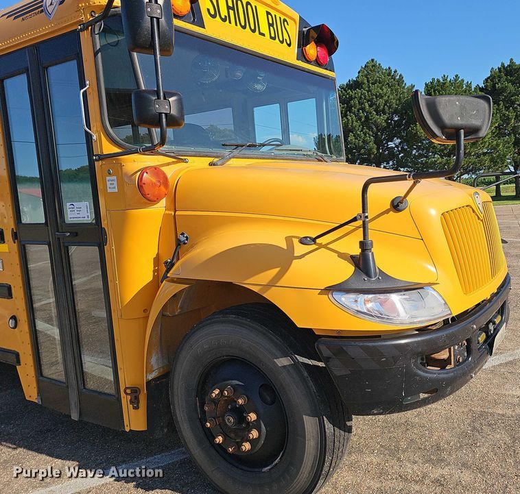 image for item DR3853 2016 IC 3000 school bus