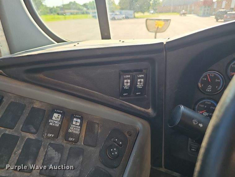 image for item DR3853 2016 IC 3000 school bus