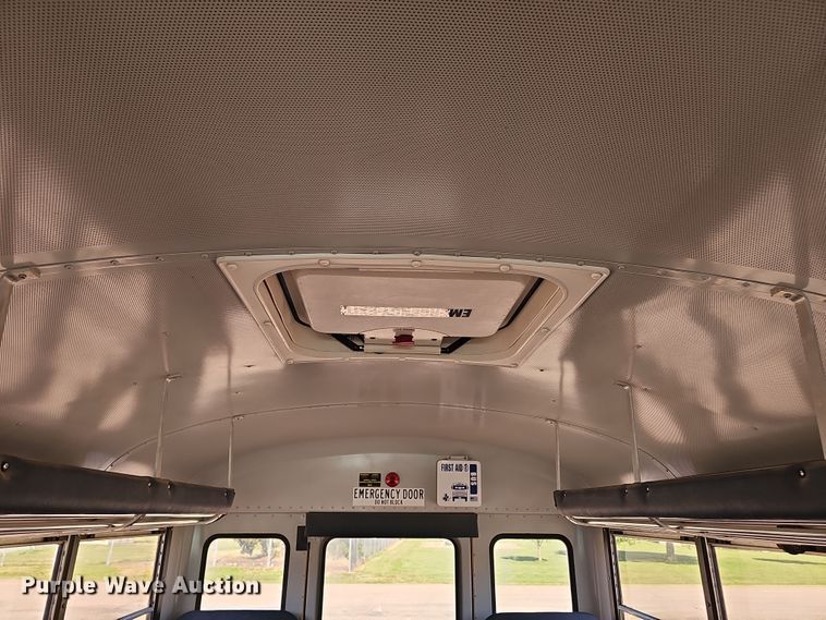 image for item DR3853 2016 IC 3000 school bus