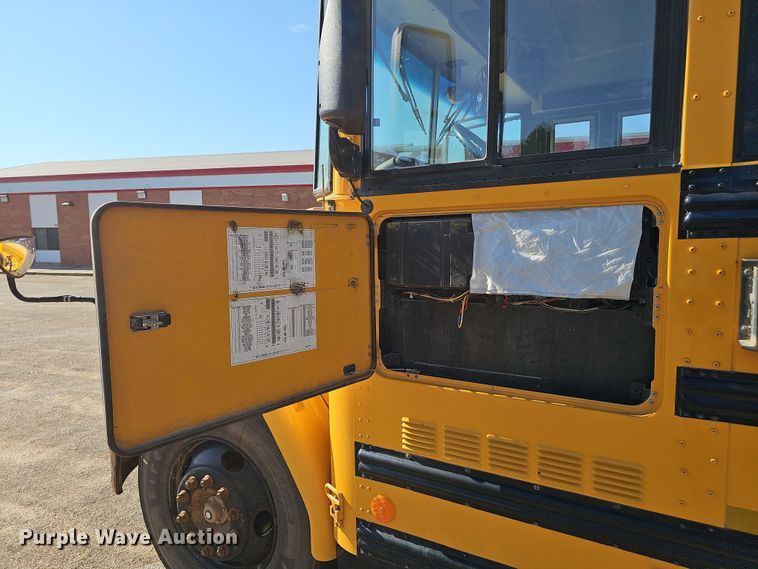 image for item DR3854 2007 Thomas Built school bus