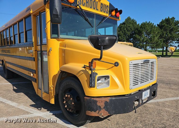 image for item DR3854 2007 Thomas Built school bus