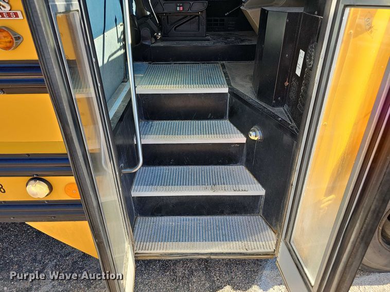 image for item DR3854 2007 Thomas Built school bus