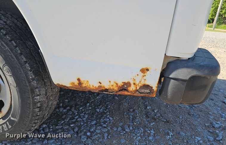 image for item DR3855 2008 Chevrolet Express 3500 van