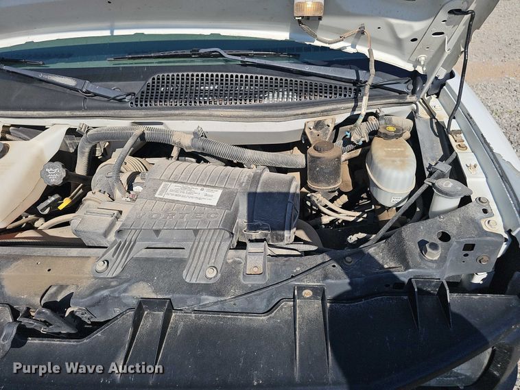 image for item DR3855 2008 Chevrolet Express 3500 van
