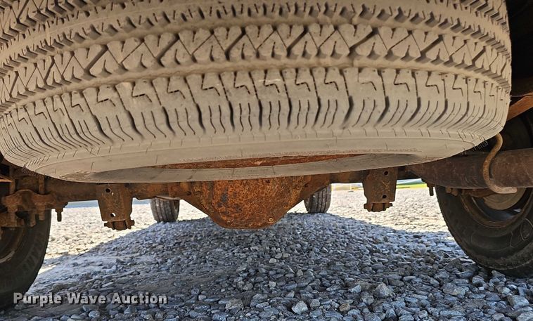 image for item DR3856 2010 Chevrolet Express 2500 van