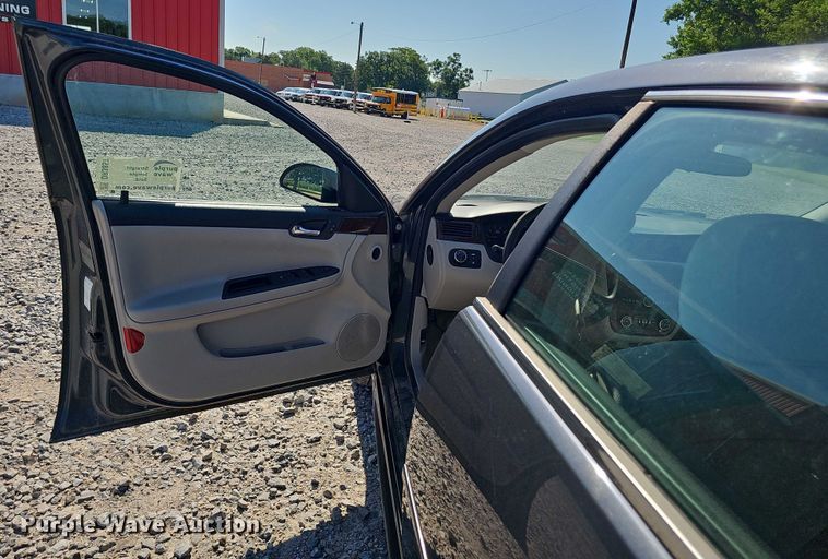 image for item DR3857 2010 Chevrolet Impala 