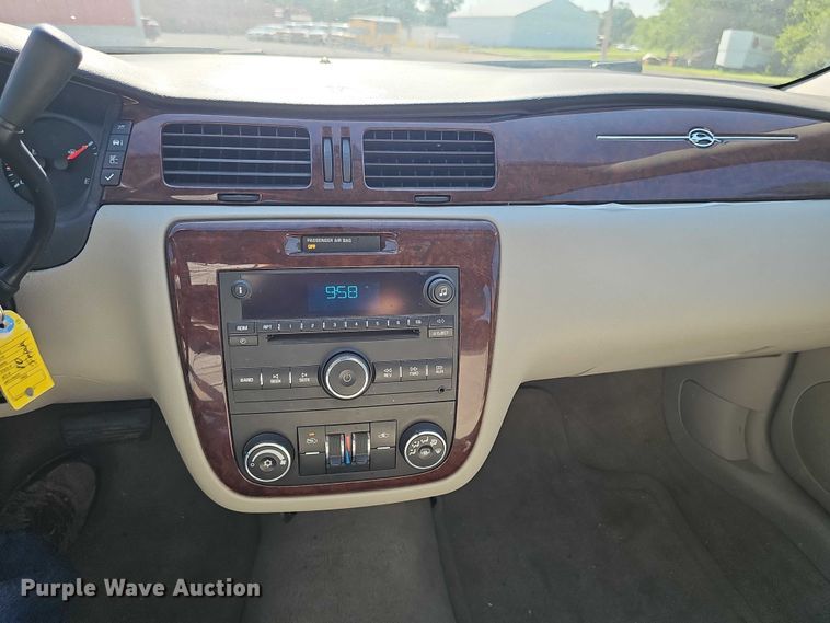 image for item DR3857 2010 Chevrolet Impala 