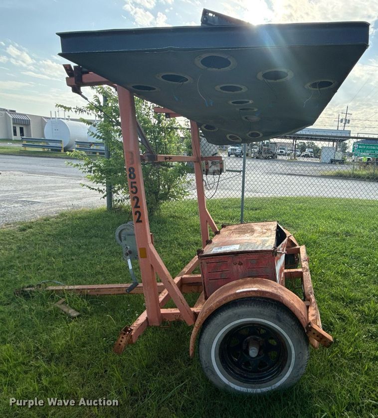 image for item DS3796 PowerMax PM3-35LX arrow board trailer