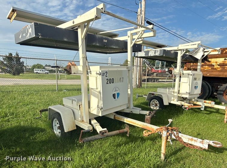 image for item DS3797 2001 American Signal Co arrow board trailer