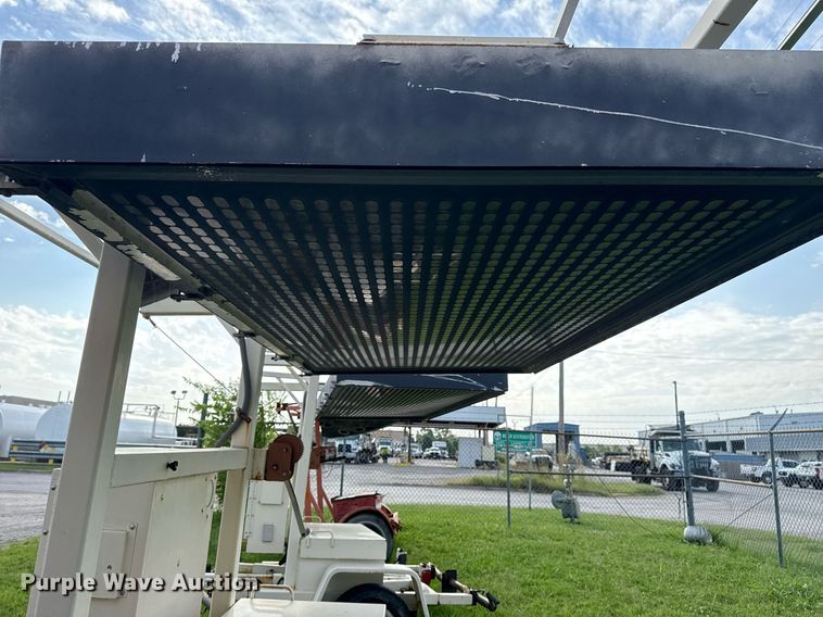 image for item DS3798 2001 American Signal Co arrow board trailer