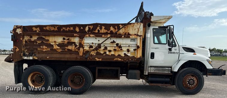 image for item DS3799 2008 International 7400 dump truck