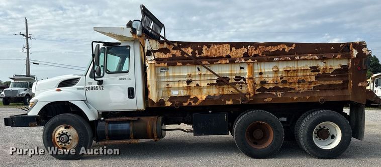 image for item DS3799 2008 International 7400 dump truck