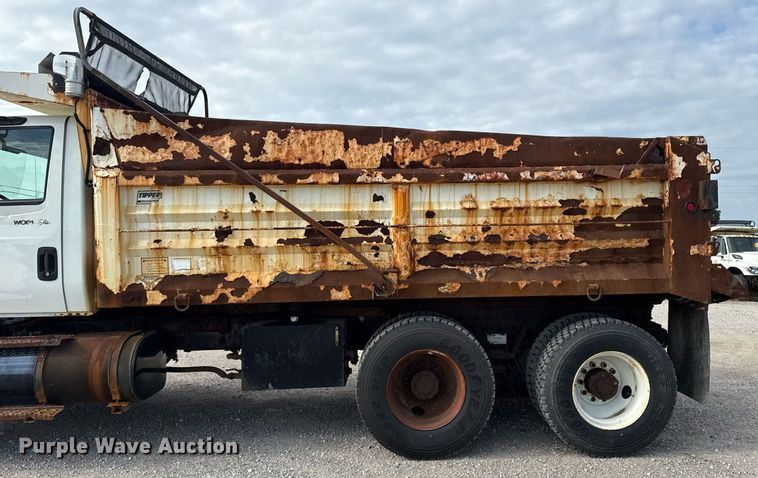 image for item DS3799 2008 International 7400 dump truck