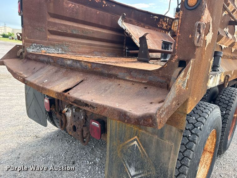 image for item DS3799 2008 International 7400 dump truck