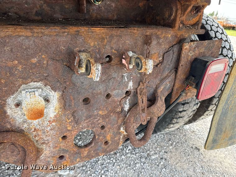 image for item DS3799 2008 International 7400 dump truck