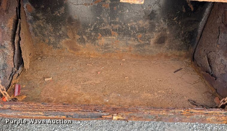 image for item DS3799 2008 International 7400 dump truck